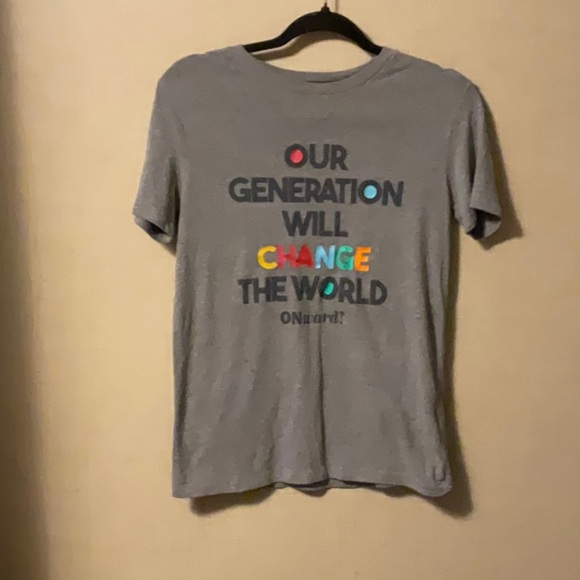 Old Navy Gray and Red Short Sleeve Tee with Bold Message - Picture 1 of 5